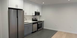 430 St Marks Place unit: 3B Gallery 3