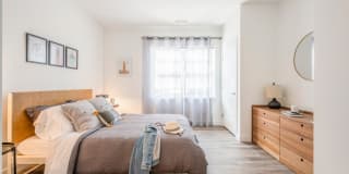 Blvd & Bond Gallery 11