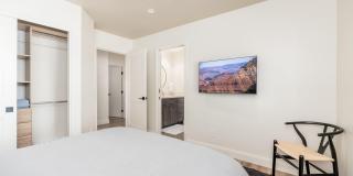 6025 E CHARTER OAK Road Gallery 39