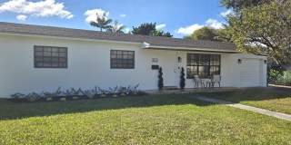 9520 Southwest 188th Terrace Gallery 1