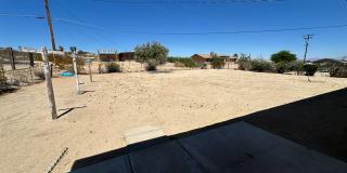 2 Bedroom, 1 Bath fully furnished ready for move in! Gallery 15