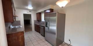 6801 Las Palamitas Way - South Land Park Duplex with central heat and air. Close to shopping and schools. Gallery 7