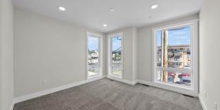 1403 Kingsley Street unit: 213 Gallery 19