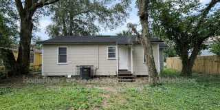8127 Lexington Dr Gallery 11