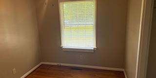 Charming 3-Bedroom Home Gallery 10