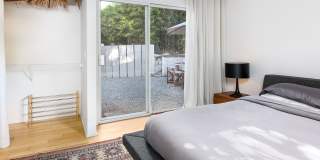 Silver Lake Mid-Century Style Home - 2b1b - Private Yard - Garage Gallery 10