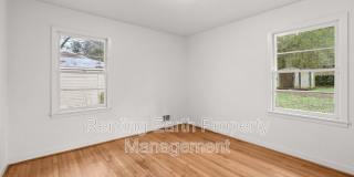 221 Lawson Road Gallery 11