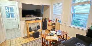 Unique BU Apartment Gallery 6