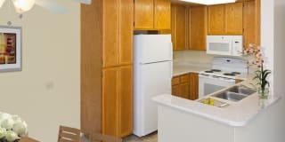 eaves La Mesa Gallery 5