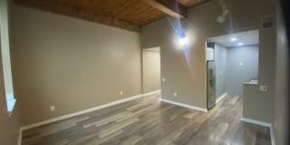Gorgeous Canton Shipyard Studio w/ AC & Parking! Available 7/15 Gorgeous Canton Shipyard Studio w/ AC & Parking! Available 7/15 Gallery 6