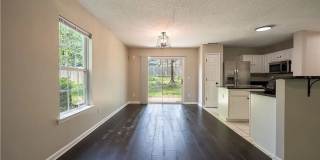 Room in 5 Bedroom Home at Feldspar Way Gallery 1