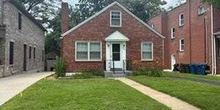 1813 Princeton Place Gallery 1