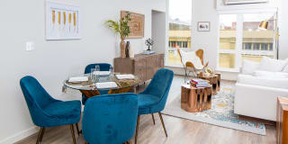 Modera Belmont Gallery 7