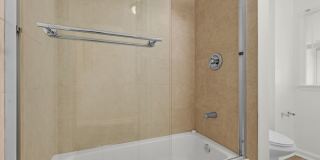 2 Bedroom End Unit Accepting Voucher and Market Tenants Gallery 17