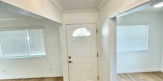 Castro Valley 2BD/1.5BA, 2 Story Duplex with Shared Garage Gallery 3