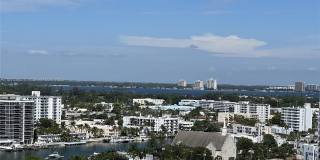 6799 Collins Ave Gallery 13