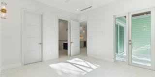 114 Royal Lane Gallery 34