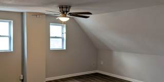 Cool 3 bed 2 bath House in Jeff City Gallery 23