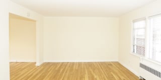 Constantine Village Gallery 18