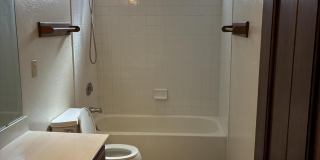 701 W SUMMIT Place Gallery 12