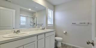 898 N 18th Avenue ~ Spacious & Immaculately Maintained Townhome Gallery 19