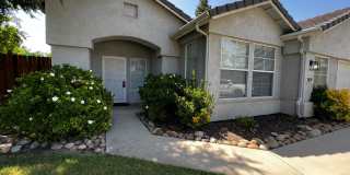 Single Family Home Southwest Visalia! Gallery 1