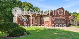 Beautiful 4 bed/3 bath in Andover School District! Gallery 1