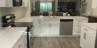 4136 Pine Ridge Ln Gallery 8