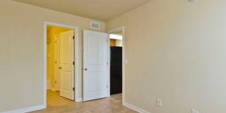 335 Rachel Street unit: Garage Apartment Gallery 8