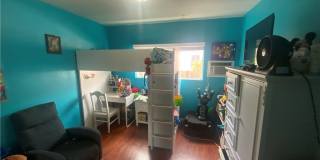 206 E Raymond Gallery 8