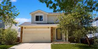 3-bed + office, 2-bath home, minutes to Denver and close to outdoor recreation areas Gallery 1