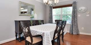 2107 CLARK Place Gallery 10