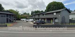 3023 E 20 Street Gallery 1