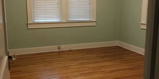 4 Bedrooms and 3 Full Baths House plus garage apartment Gallery 3
