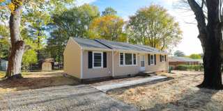 Available Now! - 3 BED 1 BATH HOME- Gallery 1