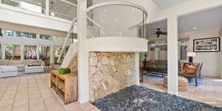 Diamond Head Luxe Five-Bedroom Estate with Private Pool Gallery 18