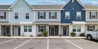 Townhome in Sneads Ferry Gallery 1