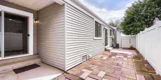 Updated 2 Bedroom Townhouse in Thornton Updated 2 Bedroom Townhouse in Thornton Gallery 17