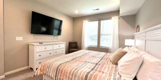 Fully Furnished Luxury Corporate Rental - Brand New Construciton Gallery 12