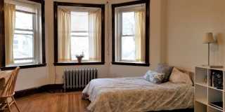 Charming 3 Bedroom Gallery 7