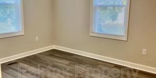 721 Liberty Street Gallery 11