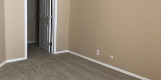 2600 CHANDLER COURT #37 Gallery 1
