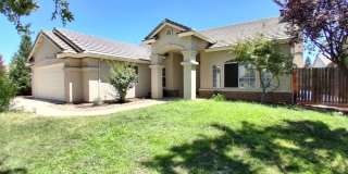 Charming 4-Bedroom Home with Solar & Spacious Yard Gallery 3
