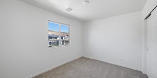 Pet Friendly 4 Bedroom Home in a Beautiful Neighborhood! Gallery 34