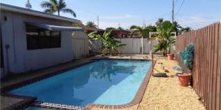 9571 Sunset Strip Gallery 11