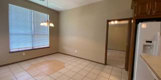 Large 3 Bed 2 Bath Home In Moore Schools With Storm Shelter!!! Gallery 9