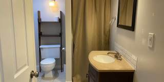 Beautiful 3 bed/2 bath On South Hill! Gallery 17