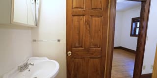 225 Place Apartments Gallery 12