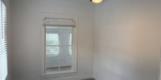 408 S Riverside Dr Gallery 21