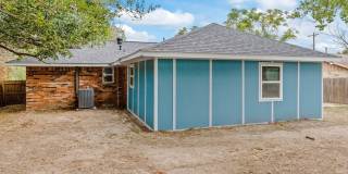 All Utilities Included! - Charming Remodeled 3BR Home Gallery 20